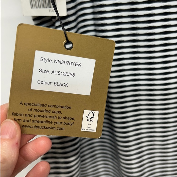 Striped One-Piece Swimsuit nip tuck, swim, size 8, black and white NWT - Picture 6 of 8